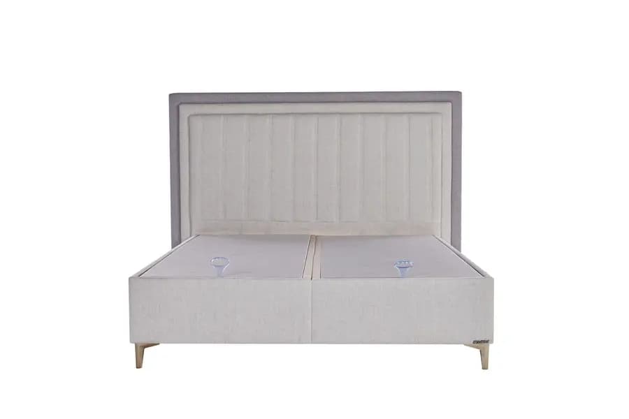 Briella Small Başlık